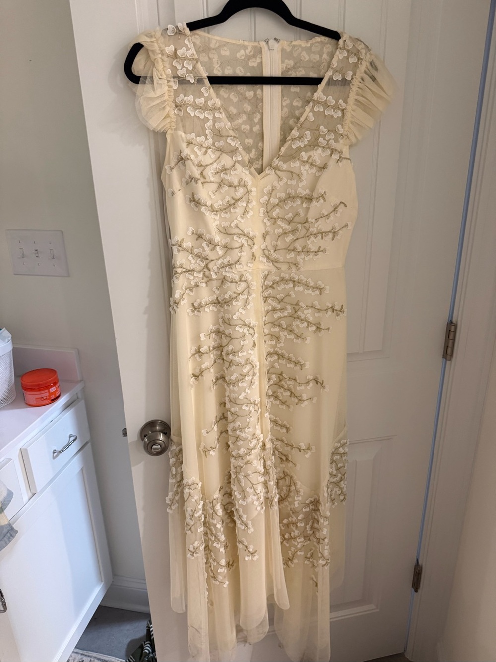 BCBGMAXAZRIA Emery Embroidered Tulle Gown